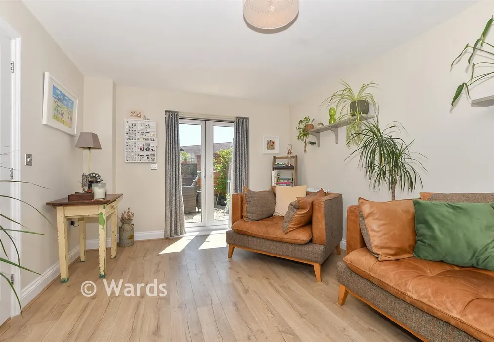 Lounge - Hadleigh Street, Ashford, Kent - Wards of Kent