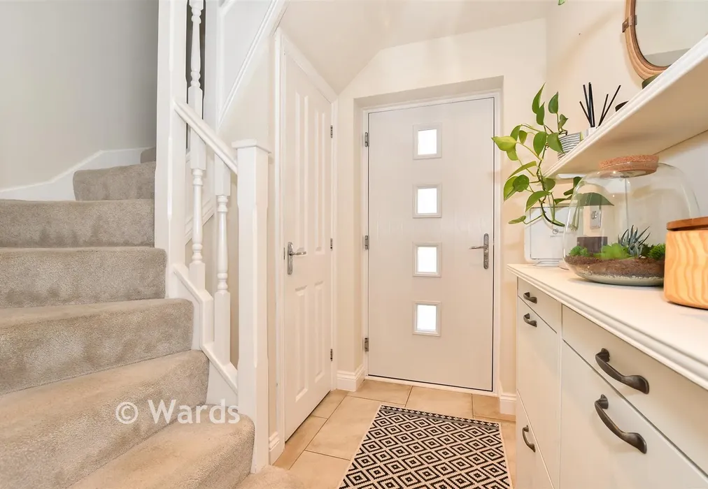 Entrance Hall - Hadleigh Street, Ashford, Kent - Wards of Kent