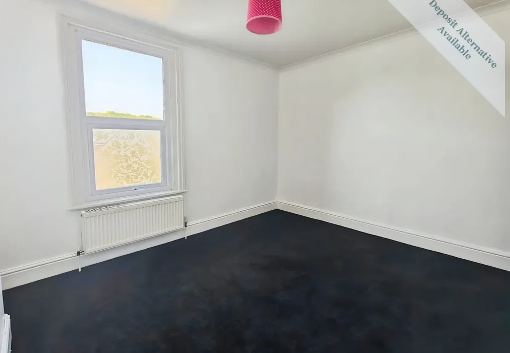 Bedroom - Clarendon Street Dover CT17 - Wards of Kent