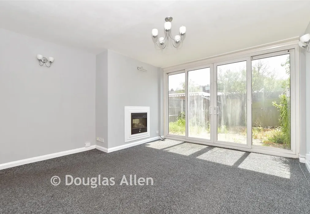 Lounge - Field Close, Chingford - Wards of Kent