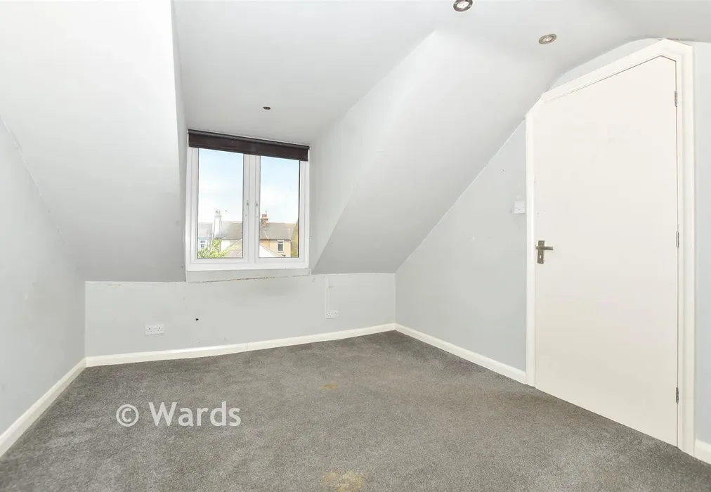 Bedroom 2 - Argyle Road, Whitstable, Kent - Wards of Kent