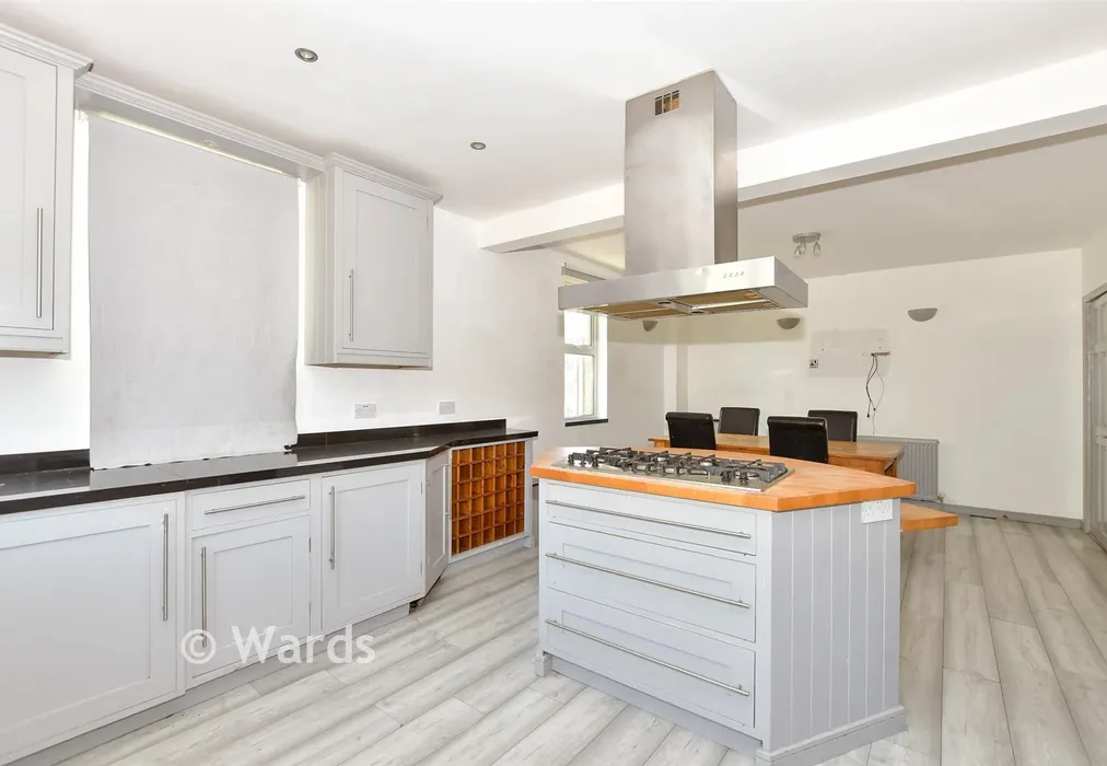 Kitchen/ Diner - Argyle Road, Whitstable, Kent - Wards of Kent