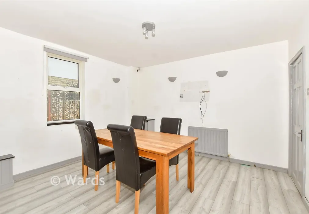 Kitchen/ Diner - Argyle Road, Whitstable, Kent - Wards of Kent