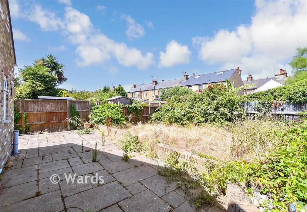Rear Garden - Argyle Road, Whitstable, Kent - Wards of Kent