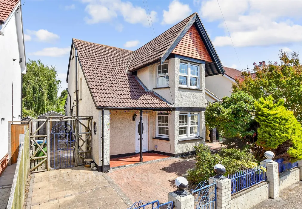 External (Web) - Tennyson Road, Bognor Regis, West Sussex - Wards of Kent