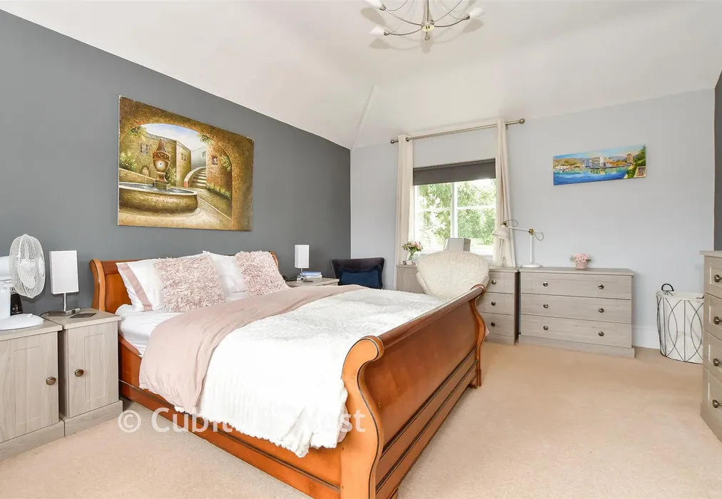 Bedroom 2 - Guildford Road, Loxwood, West Sussex - Wards of Kent