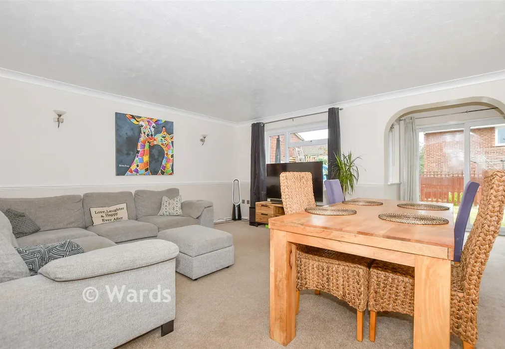 Lounge/Diner - Blake Drive, Larkfield, Kent - Wards of Kent