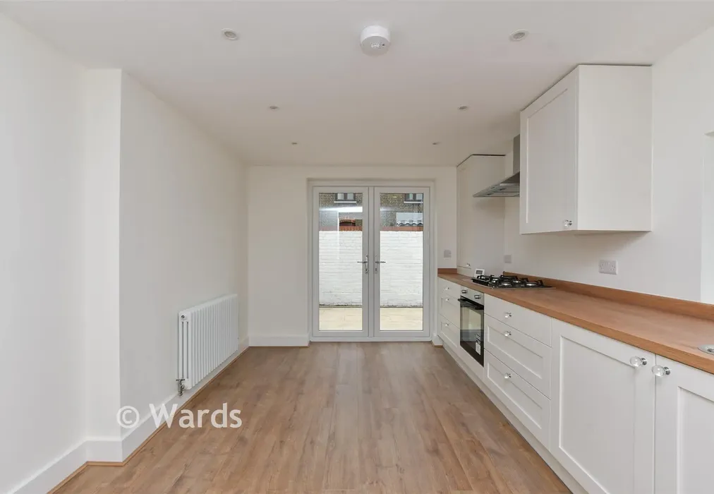 Kitchen - Crescent Road, Margate, Kent - Wards of Kent