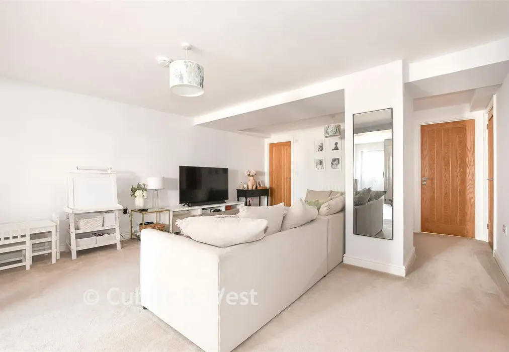 Kitchen Lounge/Diner - Church Street, Rudgwick, West Sussex - Wards of Kent