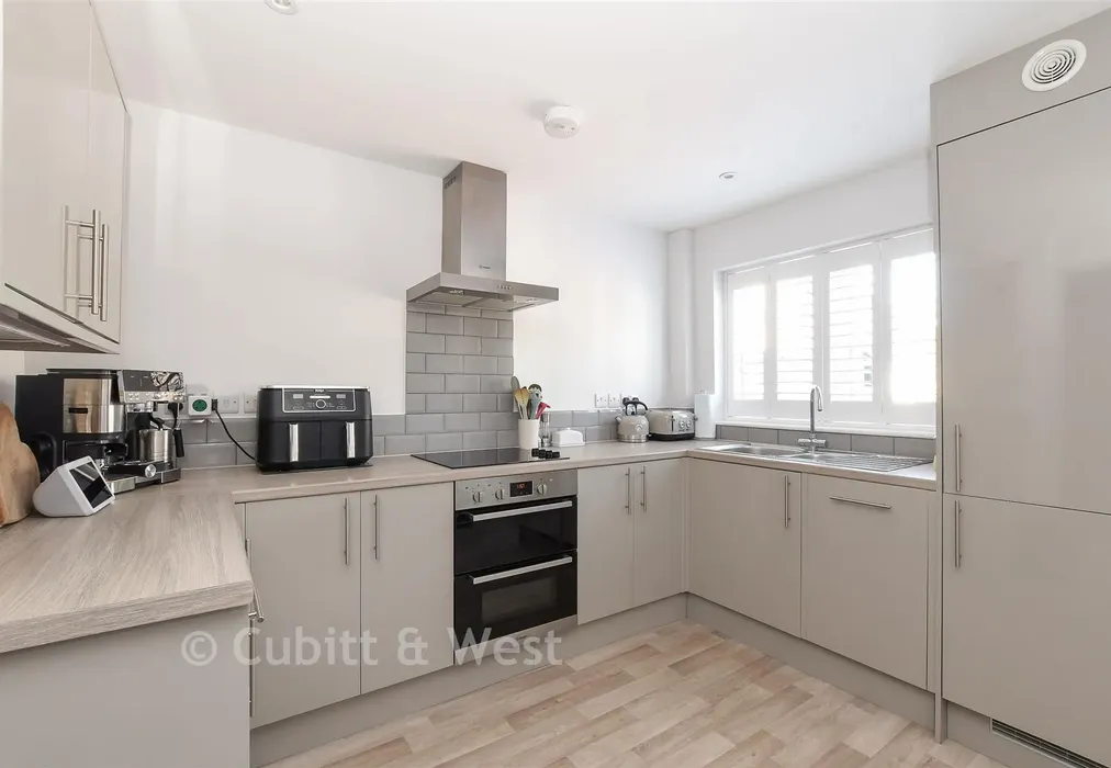 Kitchen Lounge/Diner - Church Street, Rudgwick, West Sussex - Wards of Kent