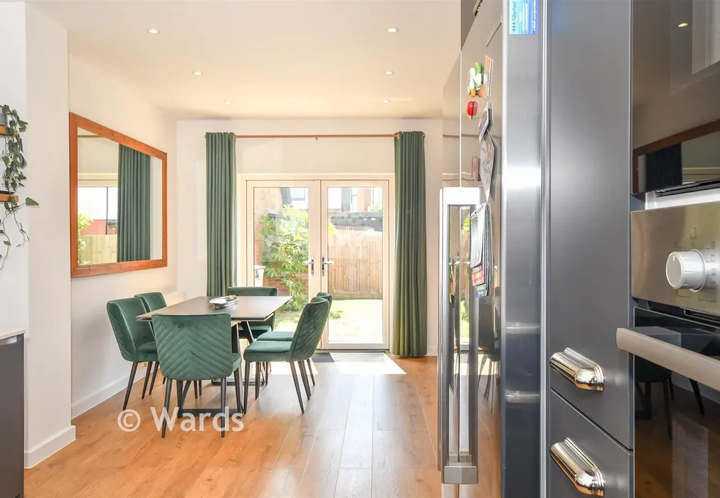 Internal Lifestyle Photograph - Highwood Drive, Chilmington Green, Kent - Wards of Kent