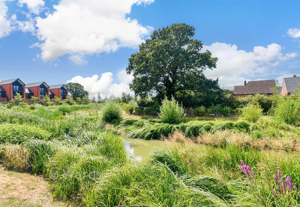 Surrounding Area - Highwood Drive, Chilmington Green, Kent - Wards of Kent