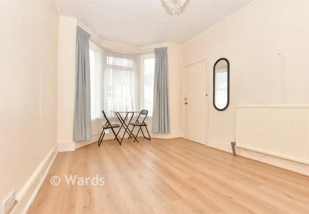 Bedroom 2 - Eric Road, Dover, Kent - Wards of Kent