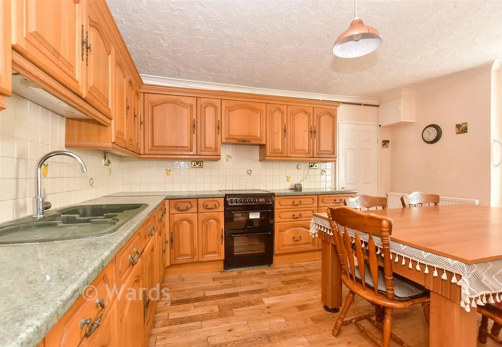 Kitchen/ Diner - Eric Road, Dover, Kent - Wards of Kent
