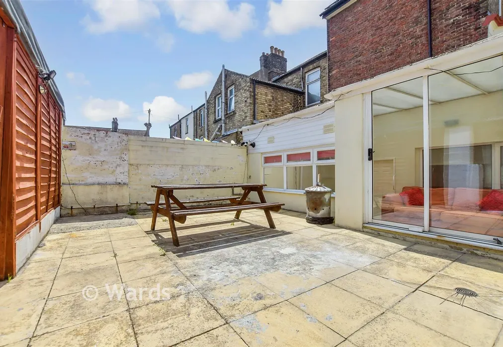 Rear Garden - Eric Road, Dover, Kent - Wards of Kent