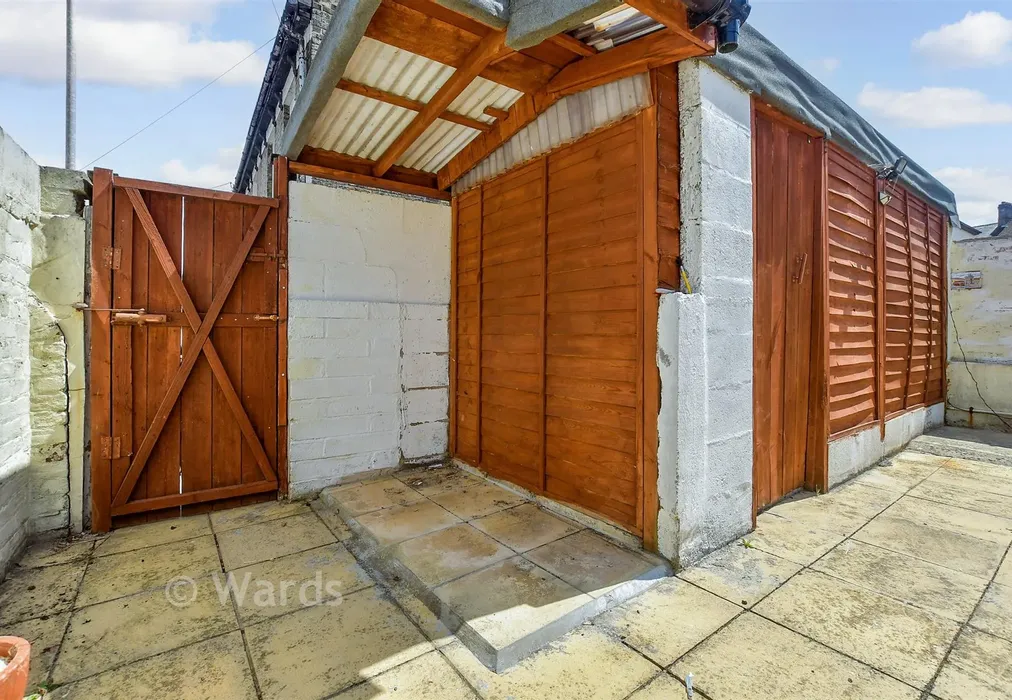 Workshop/Outbuildings - Eric Road, Dover, Kent - Wards of Kent