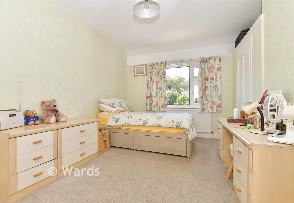 Bedroom 1 - Minnis Lane, Dover, Kent - Wards of Kent