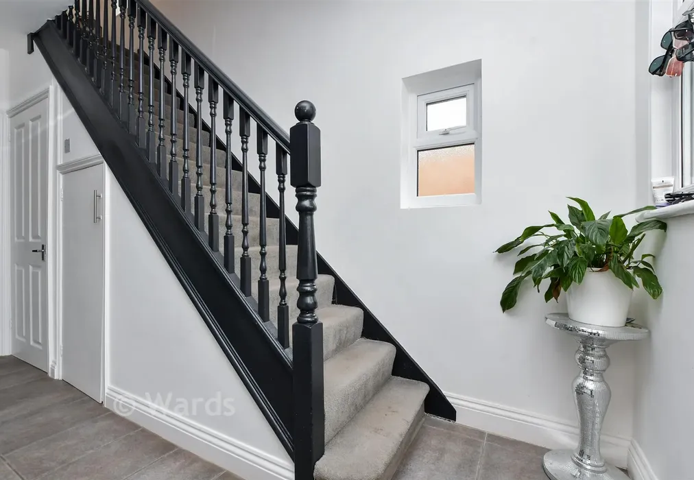 Hallway - Oakdene Road, Ramsgate, Kent - Wards of Kent