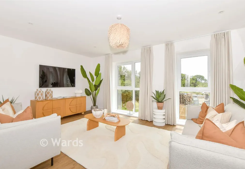 Lounge - The Sandling, Sutherland Park, Boundary Road, Hythe, Kent - Wards of Kent