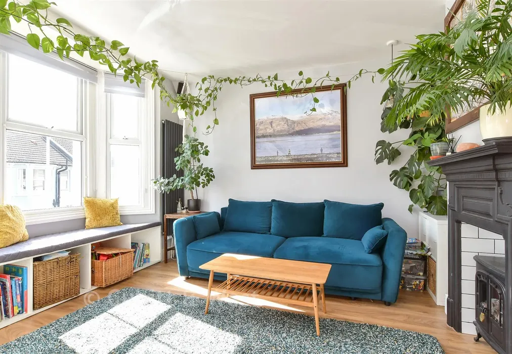 Lounge - Crescent Road, Brighton, East Sussex - Wards of Kent