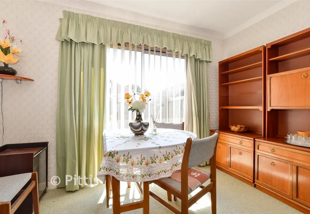 Lounge - Kestrel Close, Lake, Isle of Wight - Wards of Kent