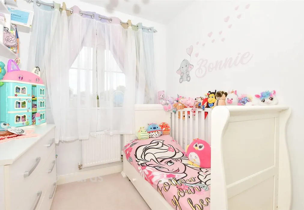 Bedroom 3 - Cuthbert Close, Maidstone, Kent - Wards of Kent