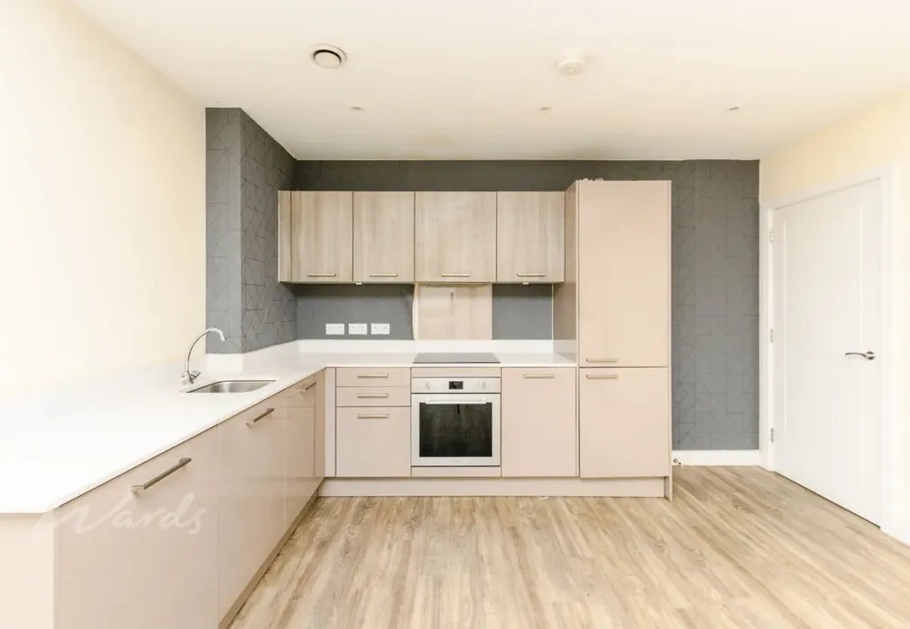 admiralty kitchen - Ocean Drive Gillingham ME7 - Wards of Kent