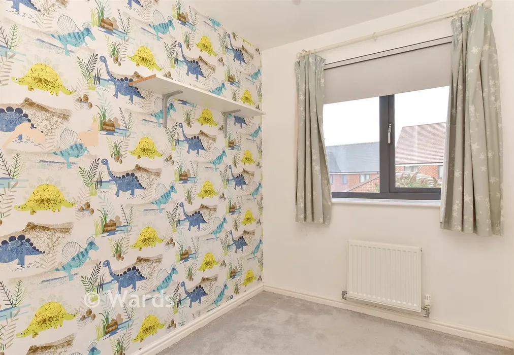 Bedroom 3 - Bailey Drive, Castle Hill, Ebbsfleet Valley, Kent - Wards of Kent