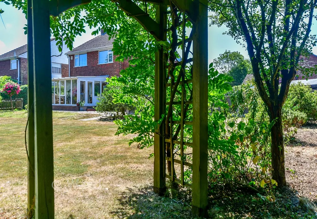 External Lifestyle Photograph - Coombelands, Wittersham, Kent - Wards of Kent