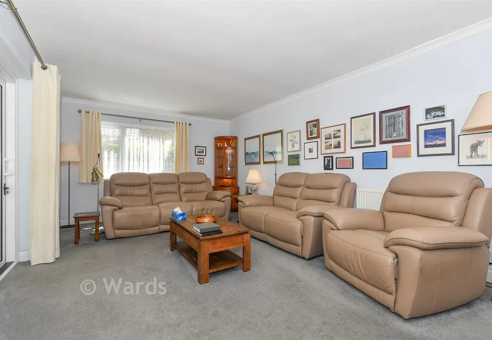Sitting Room - Coombelands, Wittersham, Kent - Wards of Kent
