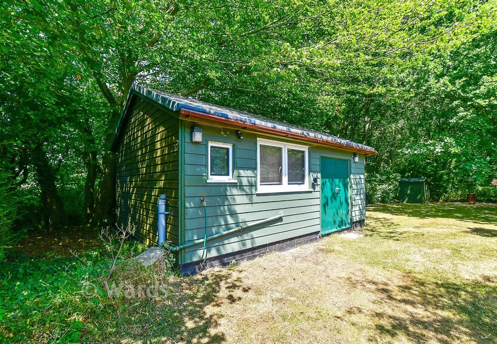 Workshop/Outbuildings - Coombelands, Wittersham, Kent - Wards of Kent