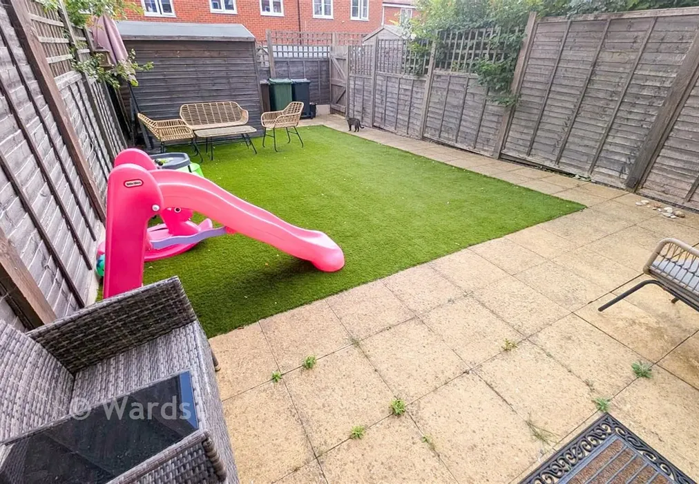 Garden - Windmill Crescent, Headcorn, Kent - Wards of Kent