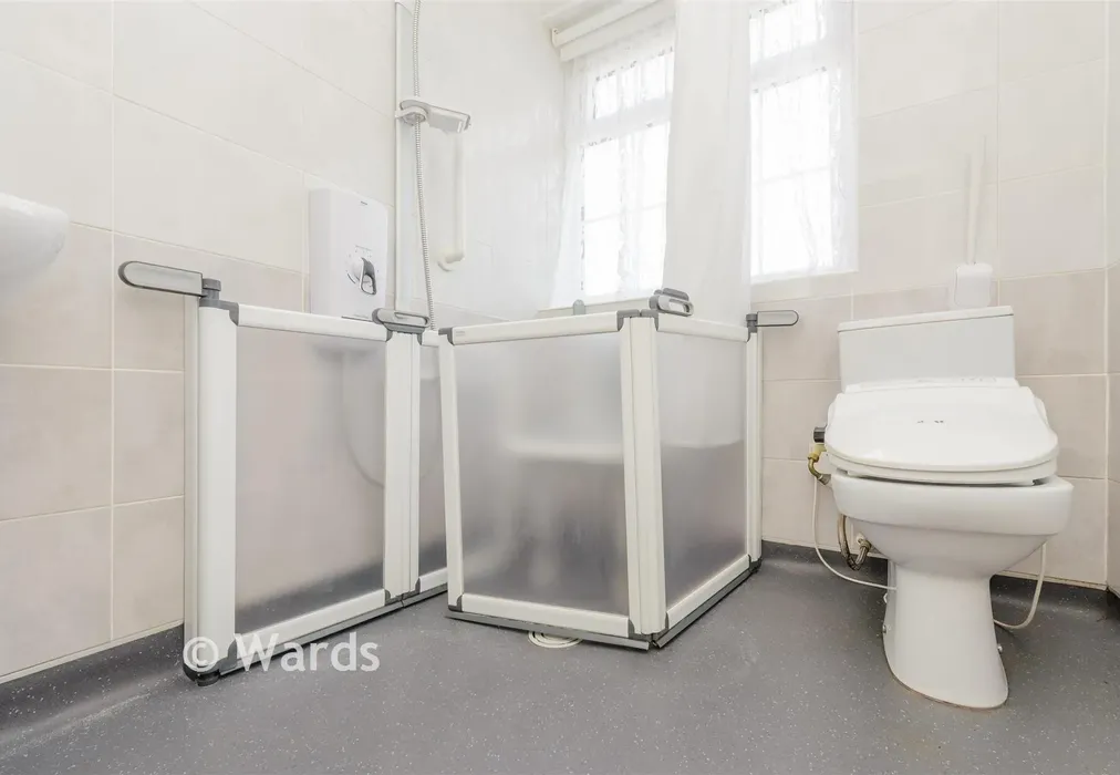 Wet Room - Romany Road, Twydall, Gillingham, Kent - Wards of Kent
