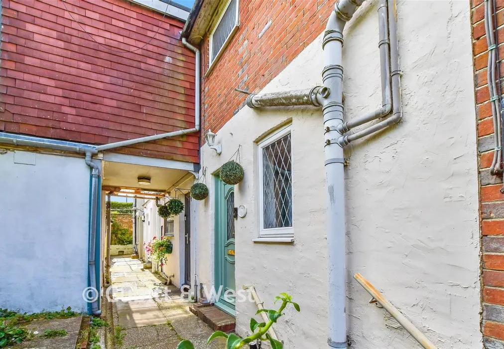 External (Web) - High Street, Uckfield, East Sussex - Wards of Kent