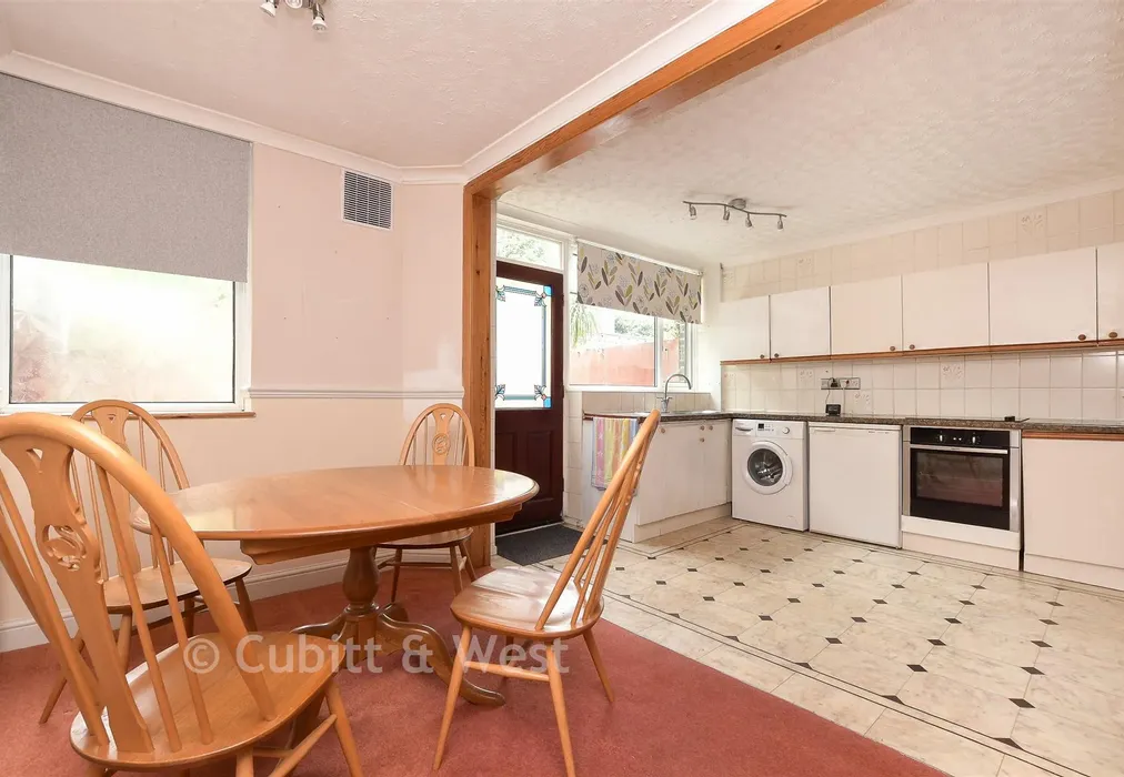 Dining Area - Rough Rew, Dorking, Surrey - Wards of Kent