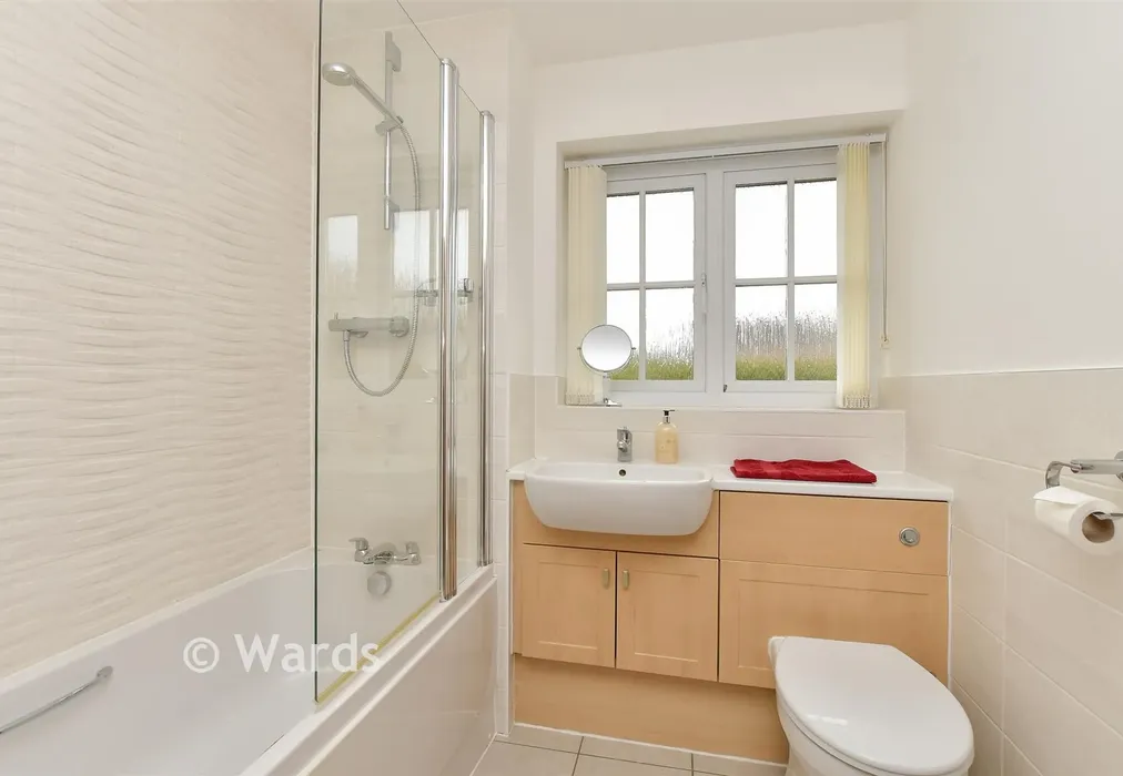 Bathroom - Hustlings Drive, Eastchurch, Sheerness, Kent - Wards of Kent