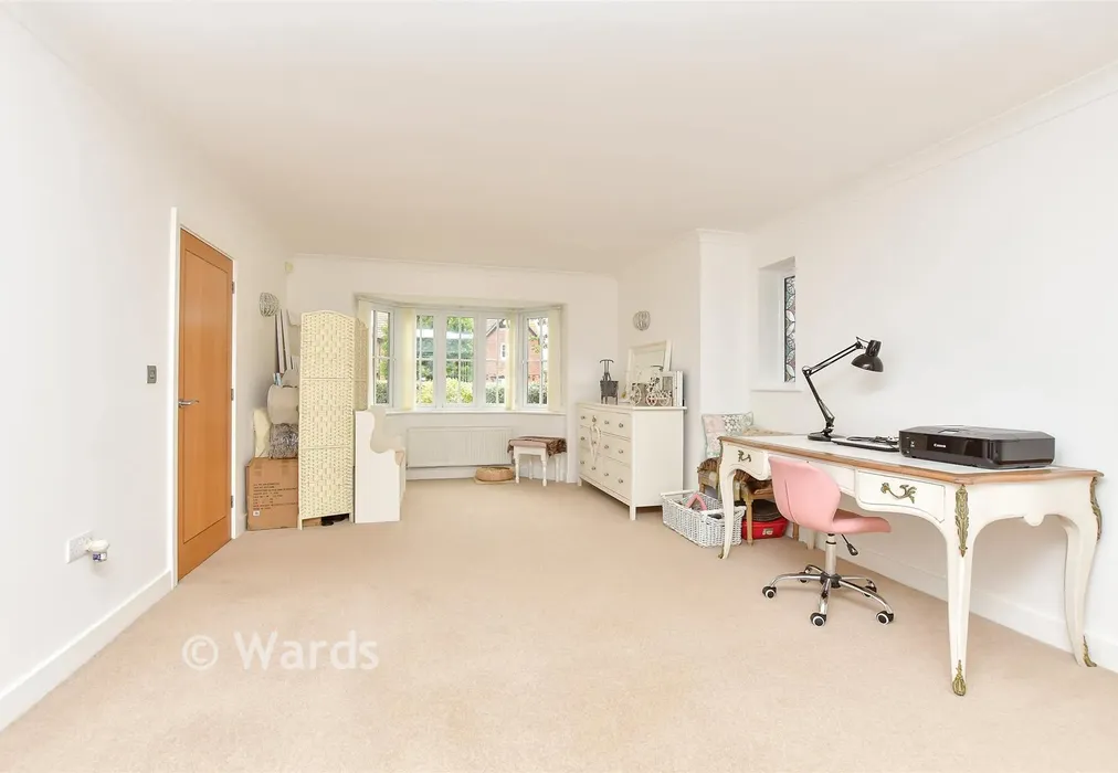 Lounge - Hustlings Drive, Eastchurch, Sheerness, Kent - Wards of Kent