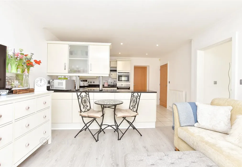 Kitchen/Breakfast Room - Hustlings Drive, Eastchurch, Sheerness, Kent - Wards of Kent