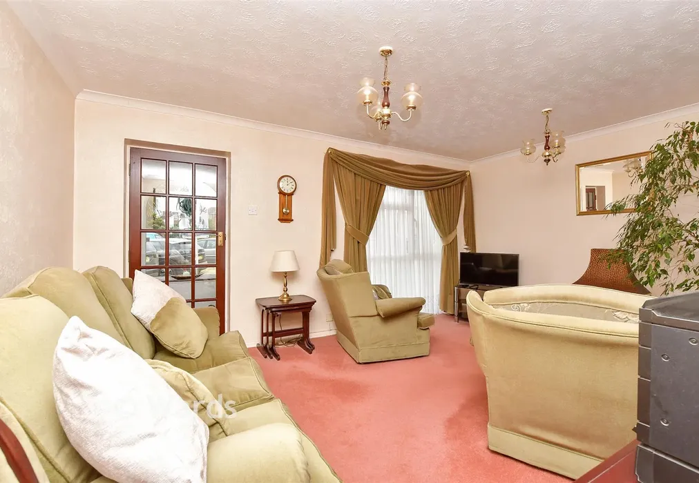Lounge - Seasalter Close, Warden, Kent - Wards of Kent