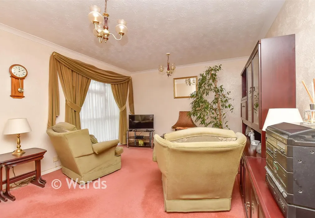 Lounge - Seasalter Close, Warden, Kent - Wards of Kent