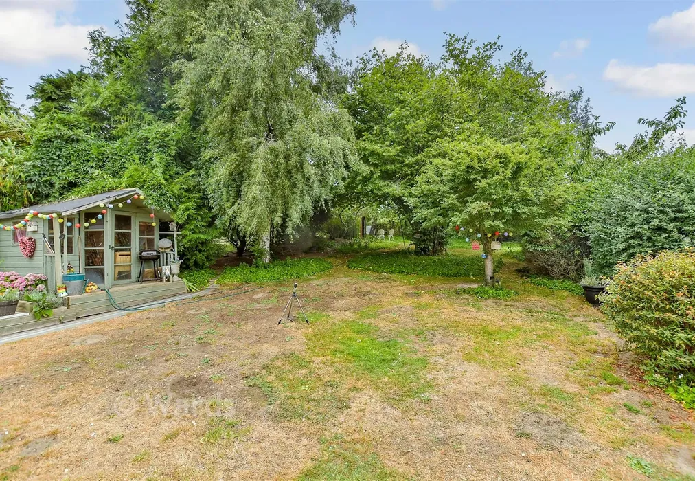 Rear Garden - Motney Hill, Rainham, Kent - Wards of Kent