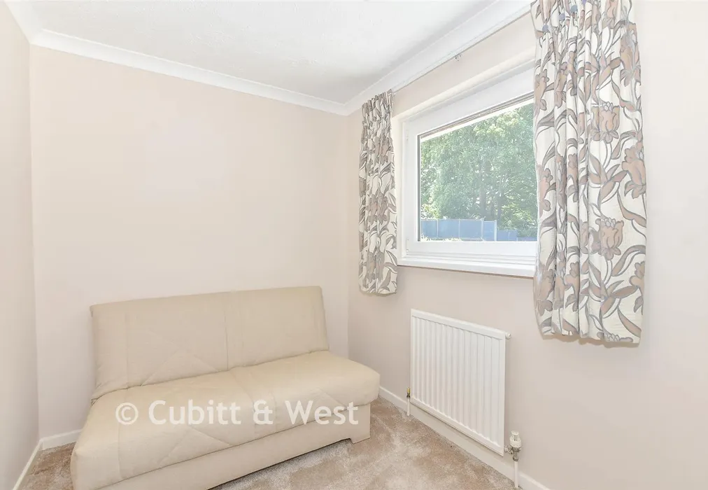 Bedroom 3 - Chilsdown Way, Waterlooville, Hampshire - Wards of Kent