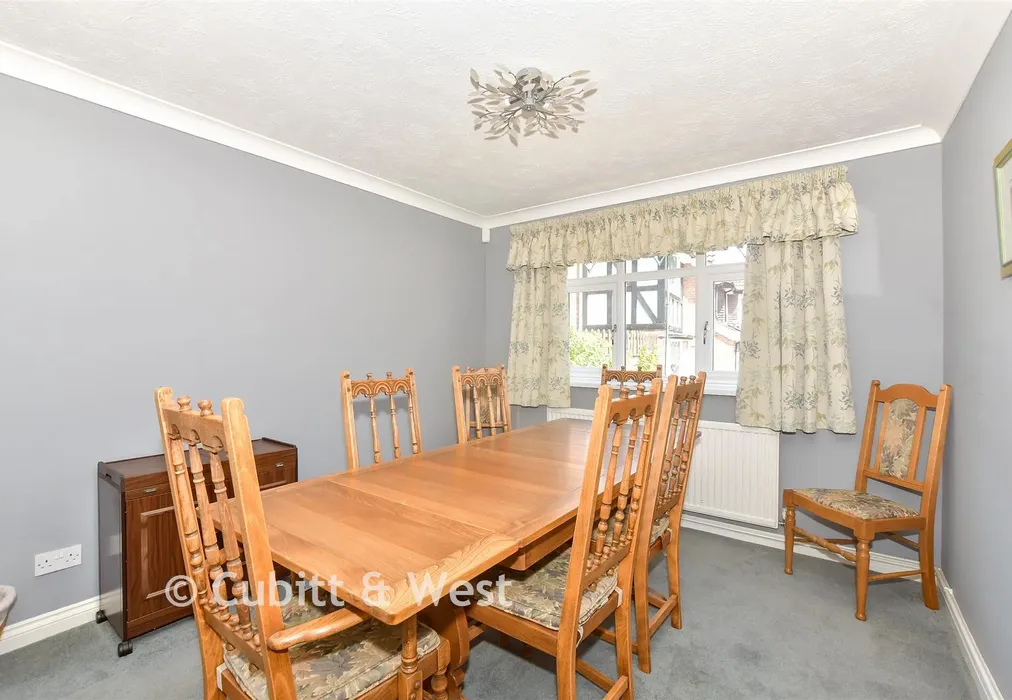 Dining Room - Chilsdown Way, Waterlooville, Hampshire - Wards of Kent