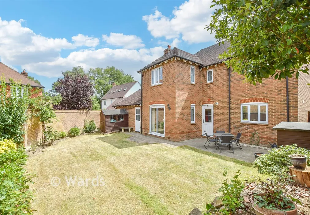 Rear Garden - Busbridge Close, East Malling, Kent - Wards of Kent