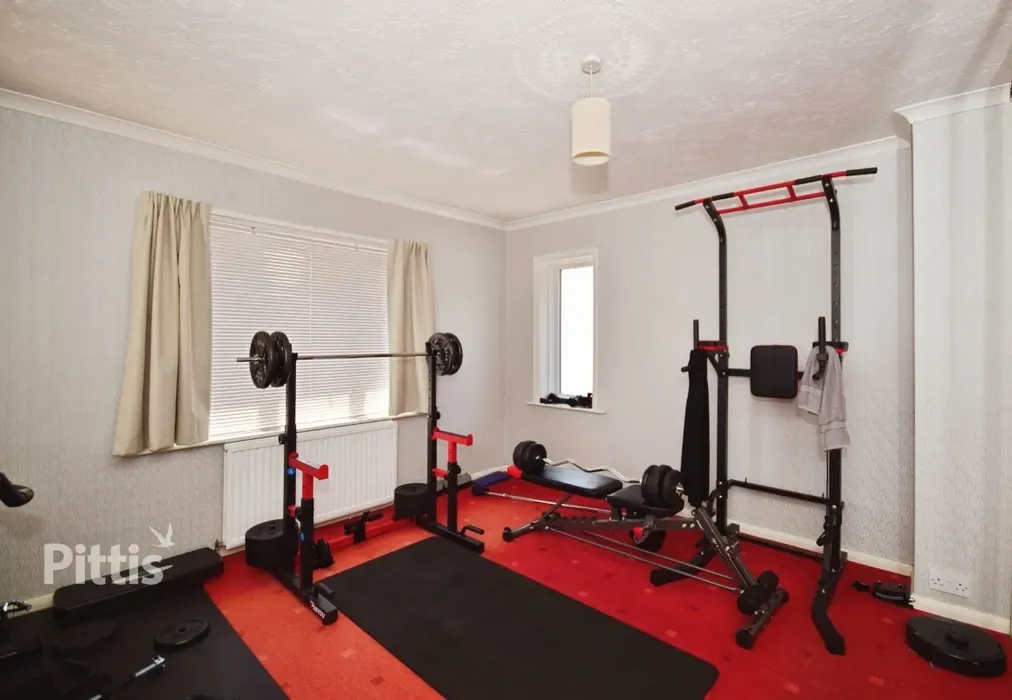 - Meadow Way Sandown PO36 - Wards of Kent