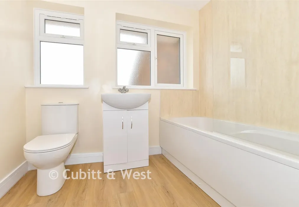 Bathroom - Cuckmere Crescent, Crawley, West Sussex - Wards of Kent