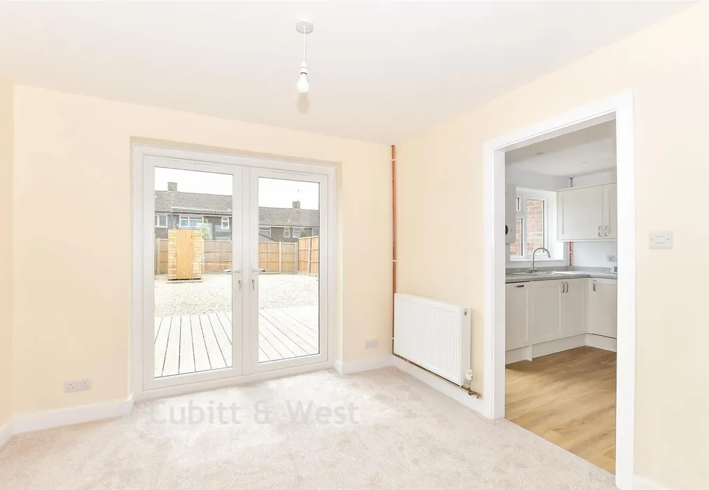 Dining Area - Cuckmere Crescent, Crawley, West Sussex - Wards of Kent