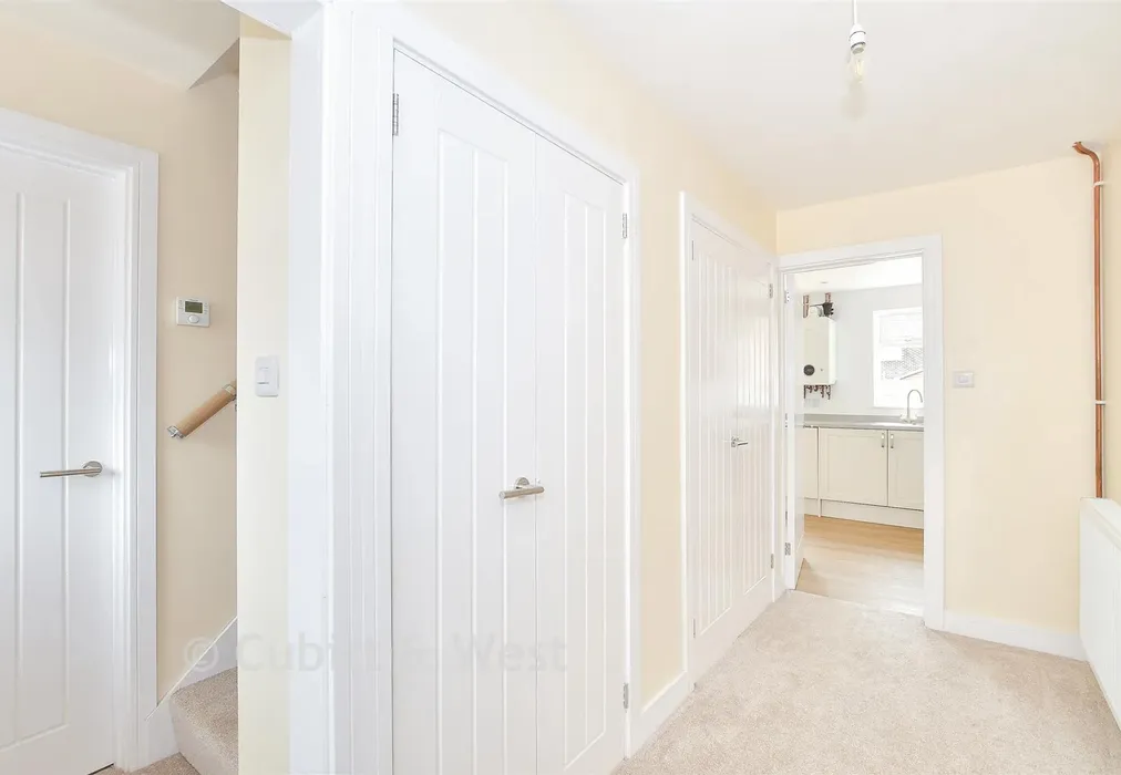 Hallway - Cuckmere Crescent, Crawley, West Sussex - Wards of Kent