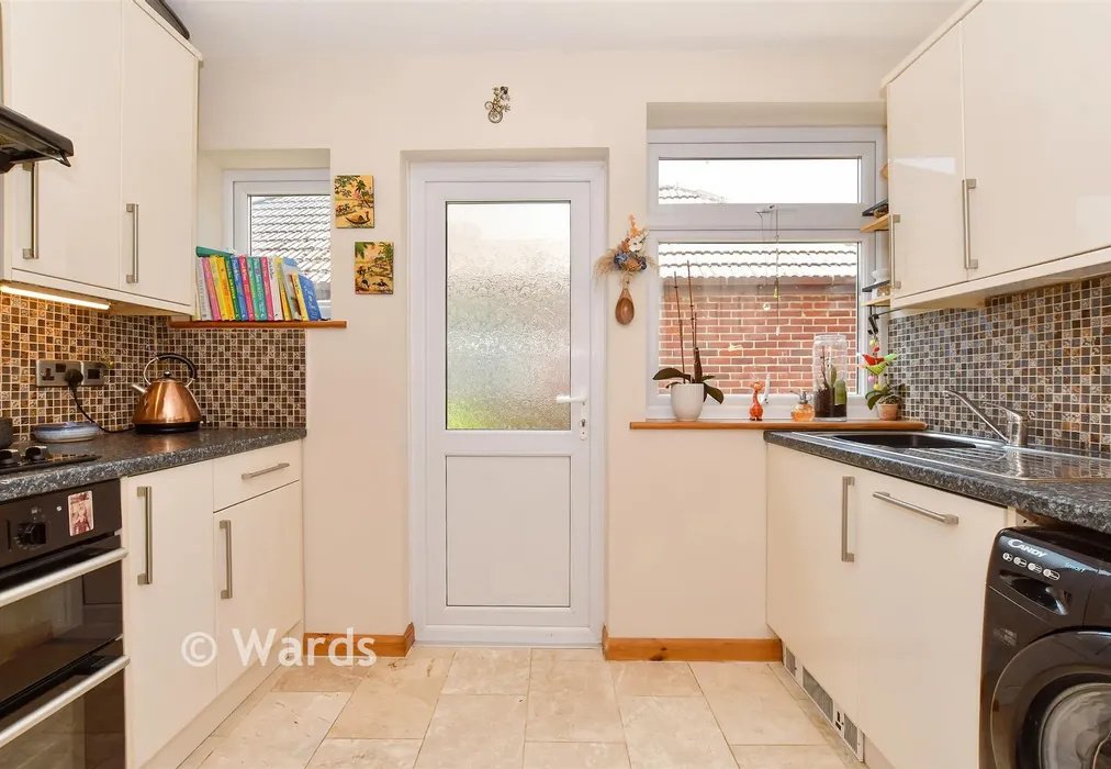 Kitchen - Queens Avenue, Dover, Kent - Wards of Kent