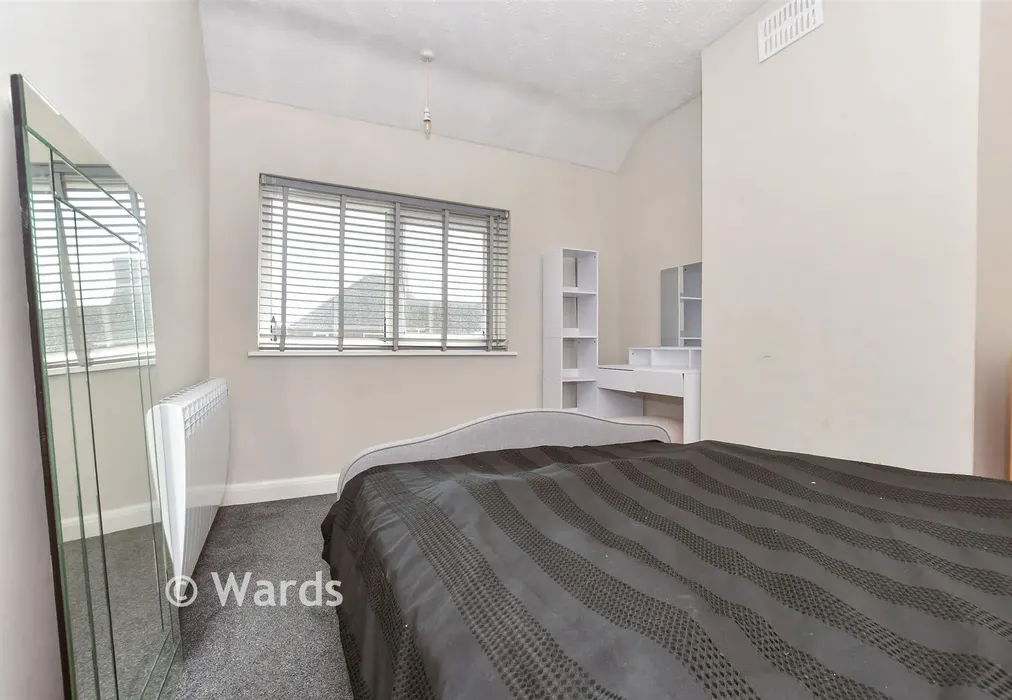 Bedroom 2 - Kings Road, Dover, Kent - Wards of Kent